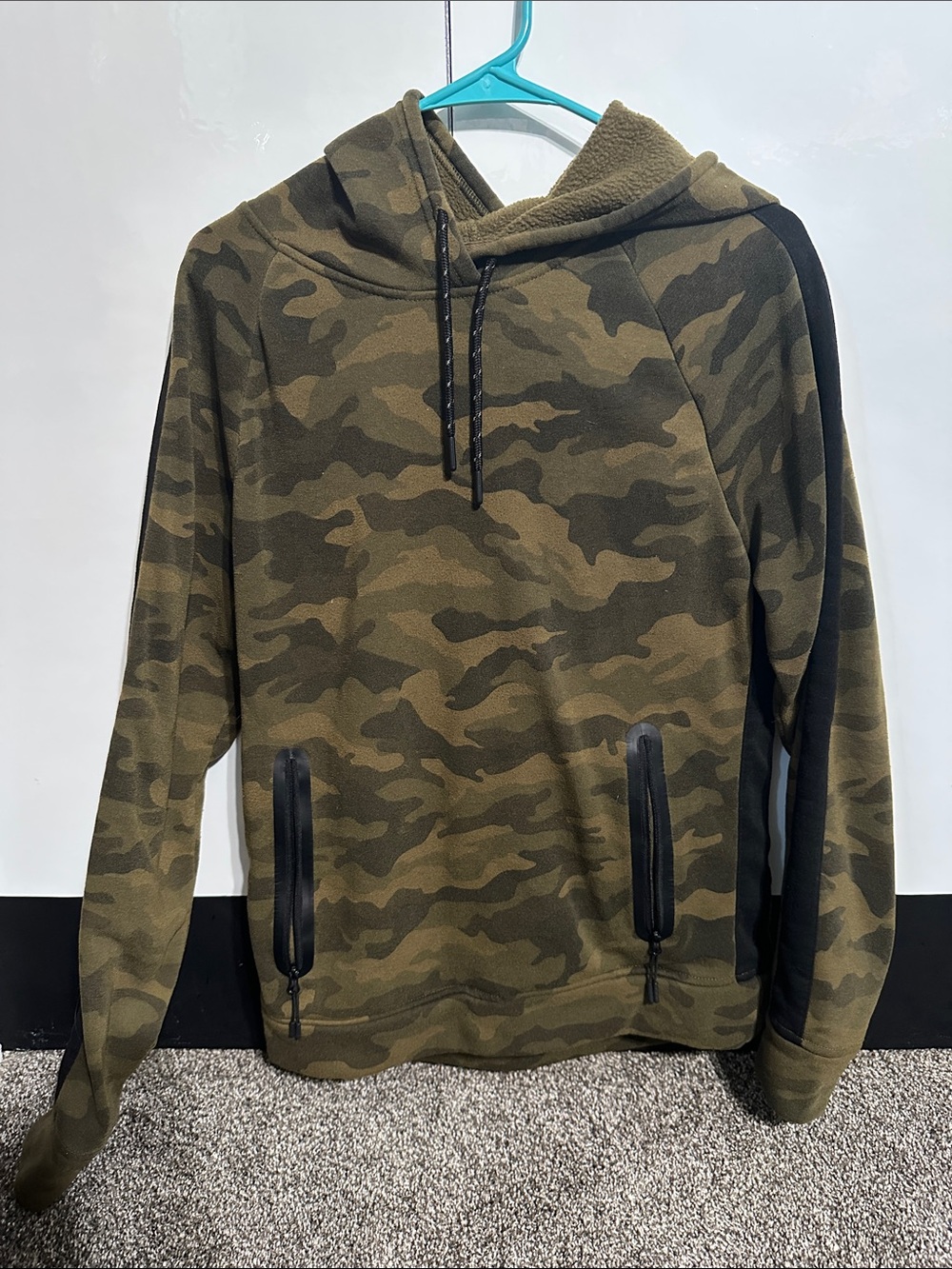 Kids Camo Hooded Sweatshirt - Olive Green
